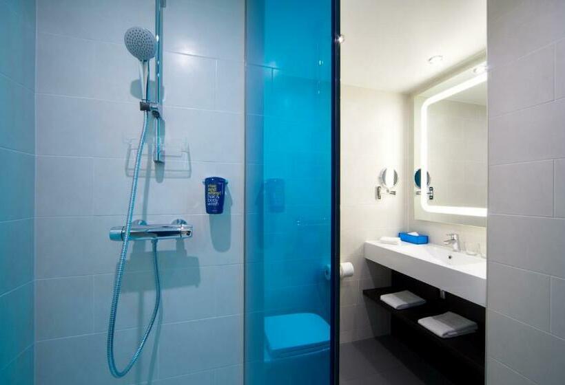 اتاق استاندارد, Park Inn By Radisson Riga Valdemara