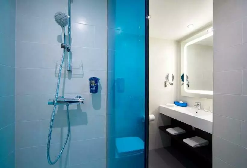 اتاق استاندارد, Park Inn By Radisson Riga Valdemara
