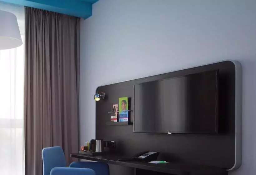 اتاق استاندارد با بالکن, Park Inn By Radisson Riga Valdemara