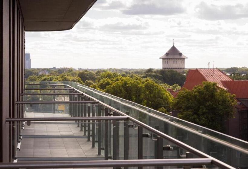 اتاق سوپریور با بالکن, Park Inn By Radisson Riga Valdemara