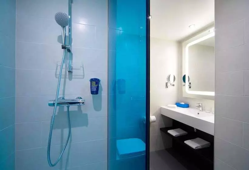 اتاق استاندارد, Park Inn By Radisson Riga Valdemara