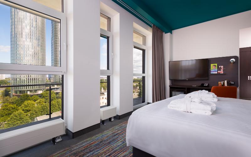 اتاق سوپریور با بالکن, Park Inn By Radisson Riga Valdemara