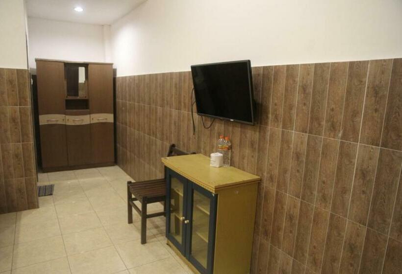 标准间, Puri Senggigi