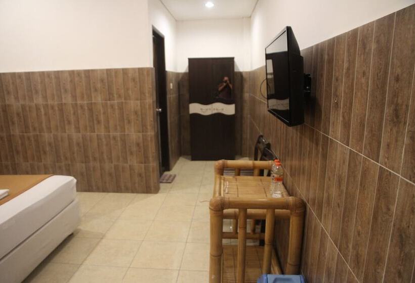 标准间, Puri Senggigi