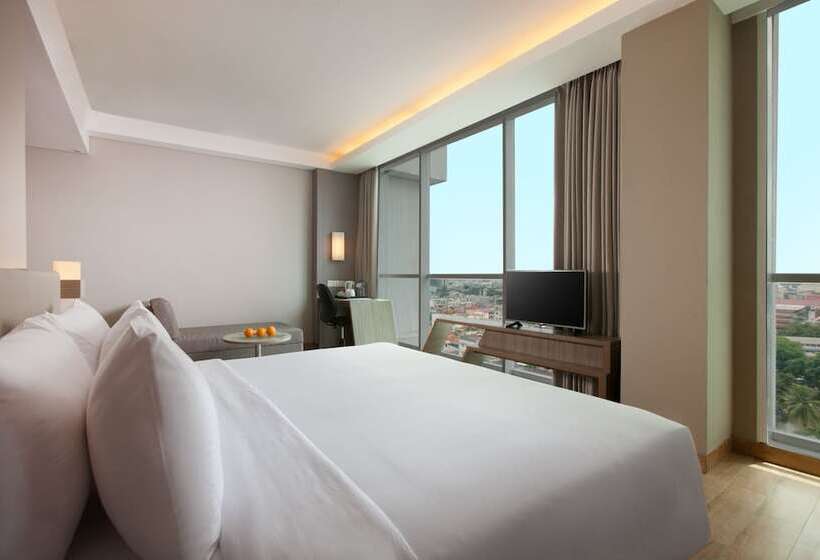 Номер Deluxe, Santika Radial Palembang