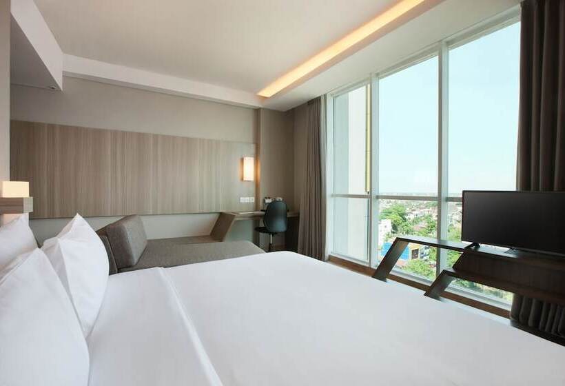 Номер Премиум, Santika Radial Palembang