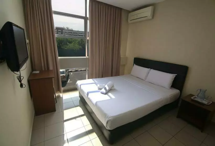 اتاق استاندارد یک نفره, Venice Inn