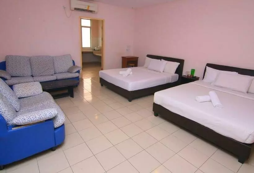 سوییت خانوادگی, Venice Inn