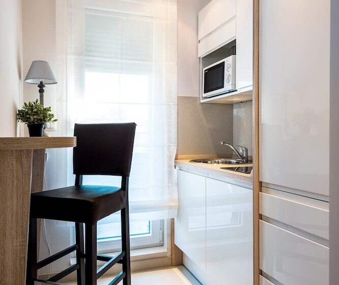 סטודיו סופריור, Madison Luxury Apartments & Rooms