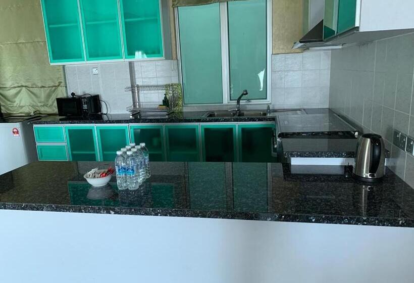 1 Bedroom Penthouse Apartment, Mciti Suites