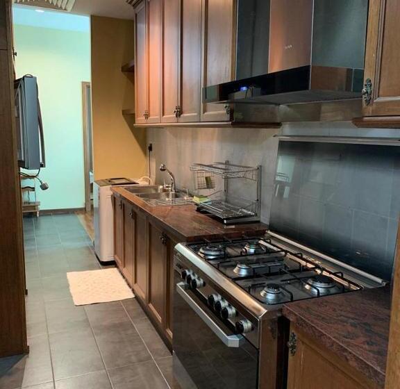 1 Bedroom Penthouse Apartment, Mciti Suites