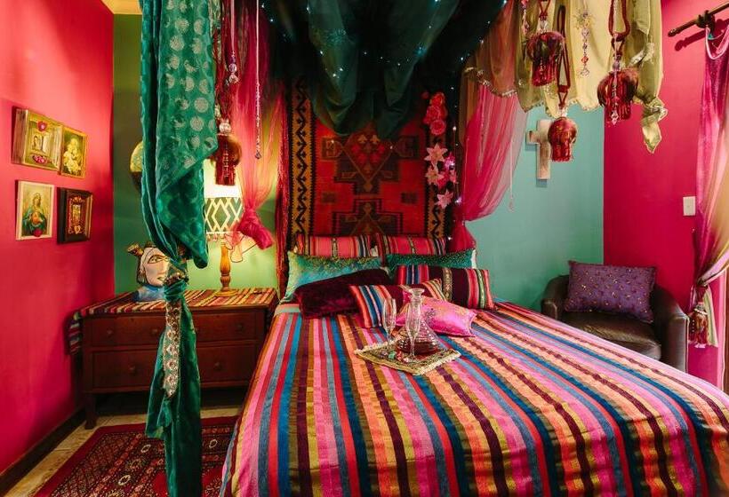 デラックスルーム, The Art Guesthouse