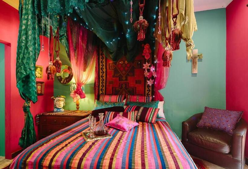 デラックスルーム, The Art Guesthouse