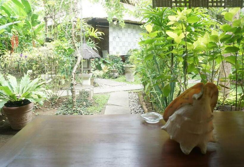 Номер Superior, Puri Pandan Restaurant & Bungalows