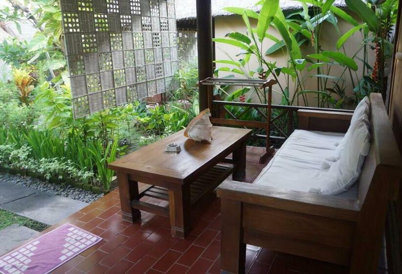 スーペリアールーム, Puri Pandan Restaurant & Bungalows