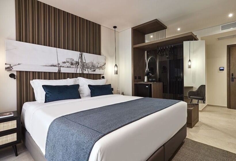 חדר קומפורט, Athenarum Portus Life & Style