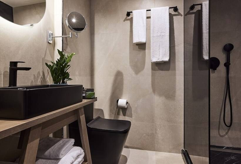 סוויטה דלוקס, Athenarum Portus Life & Style