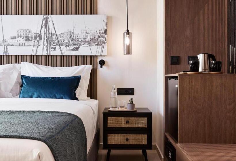 חדר קומפורט, Athenarum Portus Life & Style