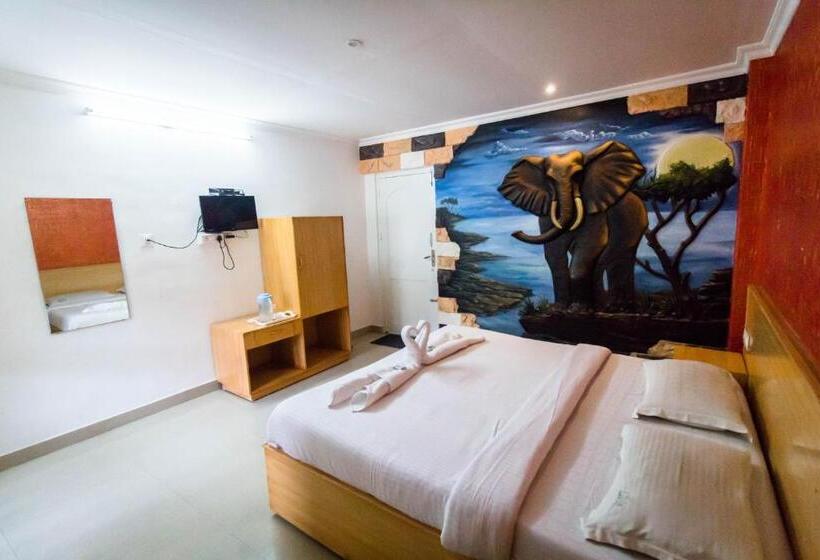 Номер Deluxe с Балконом, Eden Holidays Ev