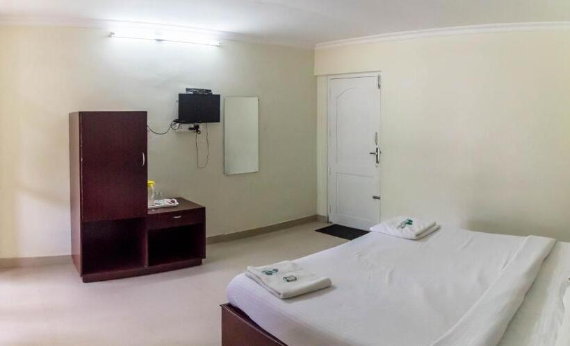 اتاق لوکس, Eden Holidays Ev