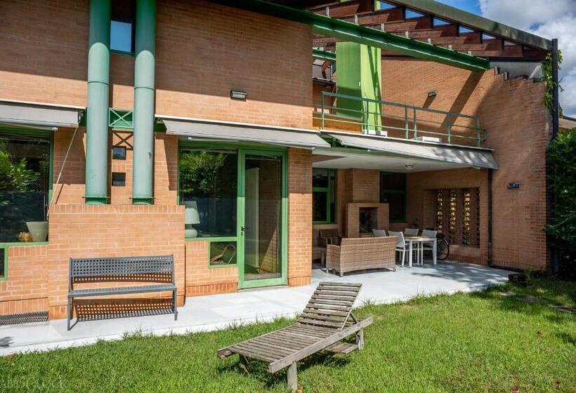 带花园景观和一个卧室的别墅, Villa Delle Ortensie