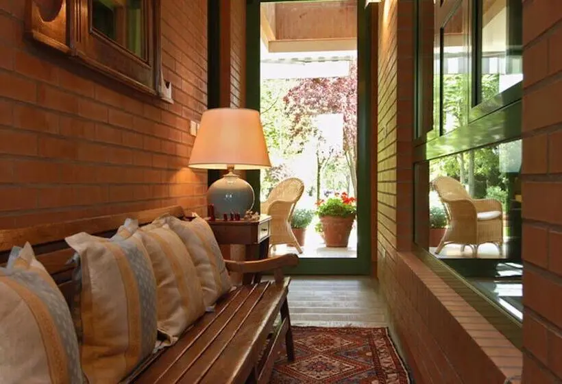 Huoneisto 1 Makuuhuone Pohjakerros, Villa Delle Ortensie