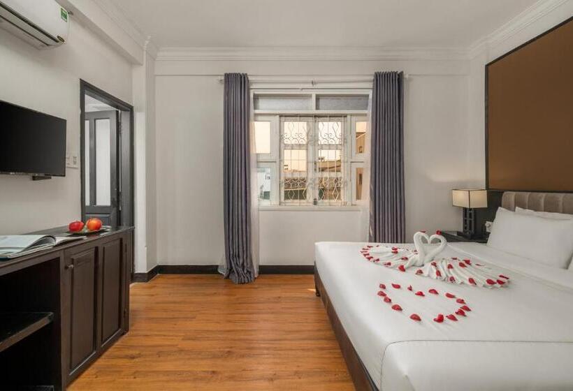 اتاق استاندارد, Kly Boutique