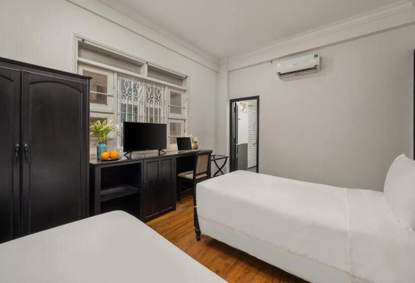 اتاق لوکس, Kly Boutique