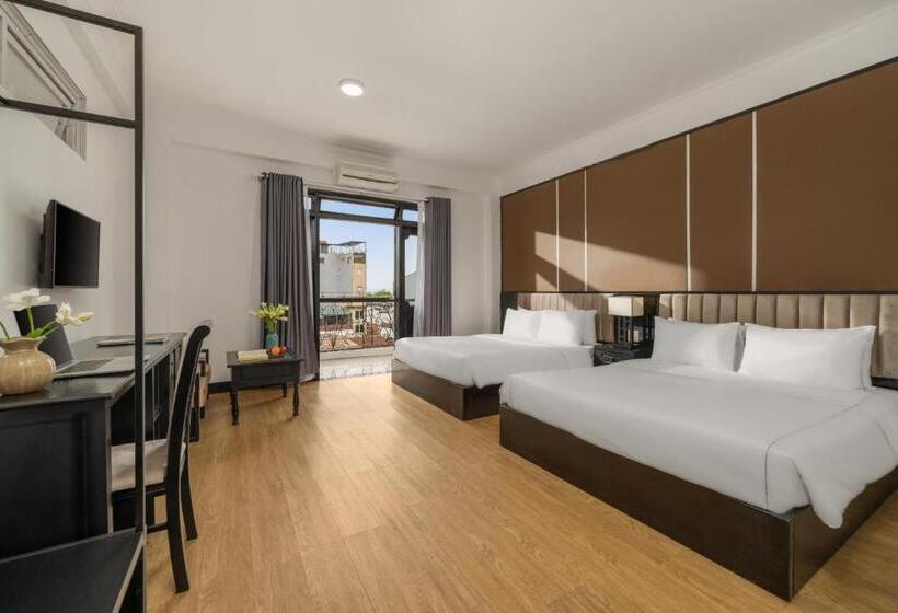 اتاق لوکس خانوادگی, Kly Boutique