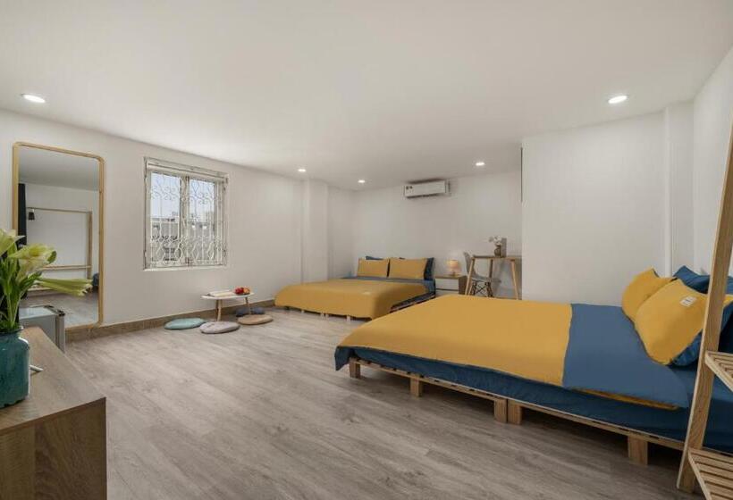 سوییت خانوادگی, Kly Boutique