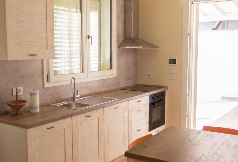 수피리어 스튜디오, La Spiaggetta