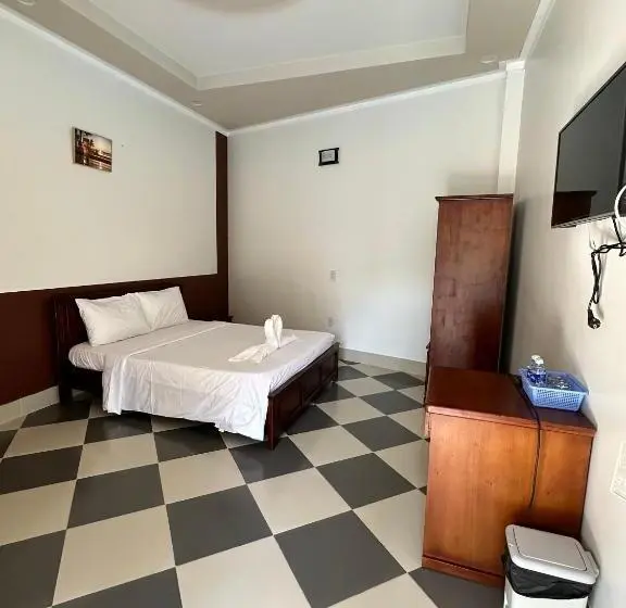 اتاق استاندارد با چشم‌انداز استخر, Pharos Guesthouse