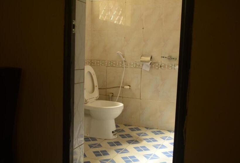 اتاق استاندارد سه نفره, Lakeshore Bed And Breakfast