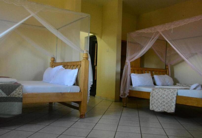 اتاق خانوادگی, Lakeshore Bed And Breakfast