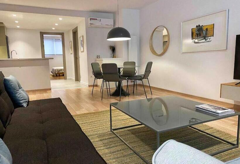 套房带园景, B Suites