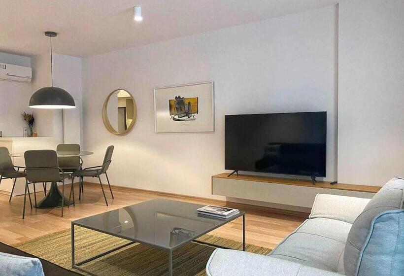 套房带园景, B Suites