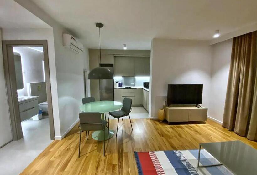 豪华套房, B Suites