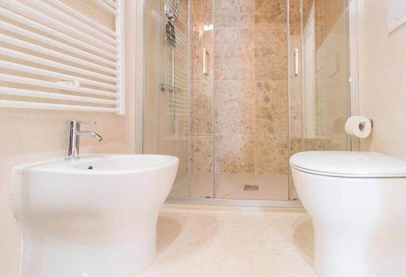 스탠다드 룸 바다 전망, Villa Chicchi   Sestri Levante