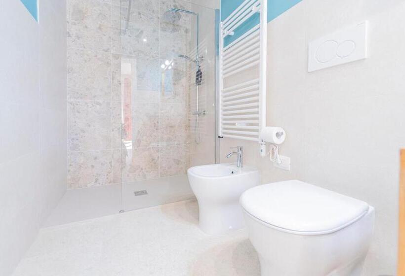 اتاق لوکس با چشمانداز دریا, Villa Chicchi   Sestri Levante