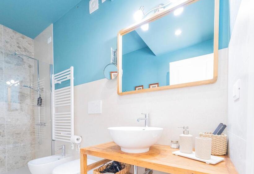 اتاق لوکس با چشمانداز دریا, Villa Chicchi   Sestri Levante