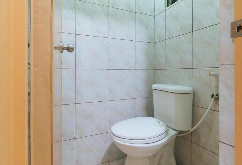 غرفة قياسية ثلاثية, Cm Apartelle Iloilo International Airport By Reddoorz