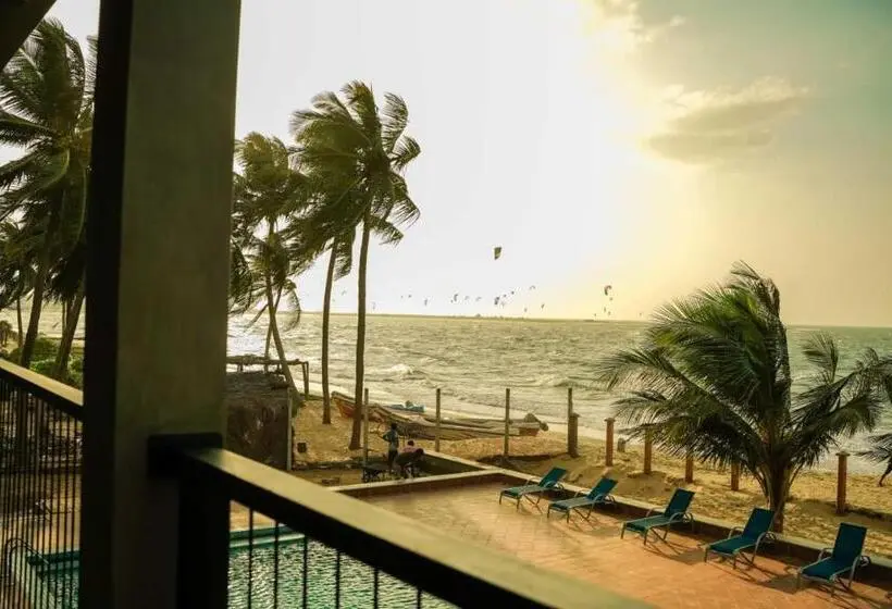 ファミリールーム, Hiru Beach Resort