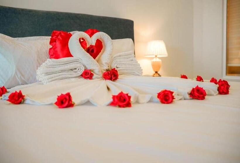 Номер Deluxe, Hiru Beach Resort