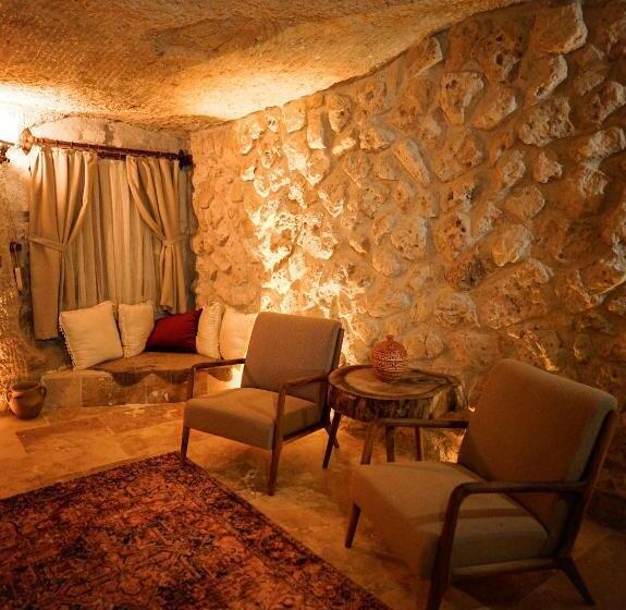 סוויטה דלוקס, Lost City Cappadocia