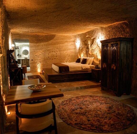 סוויטה דלוקס, Lost City Cappadocia