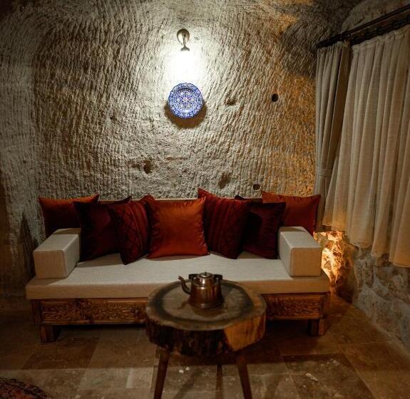 디럭스 스위트, Lost City Cappadocia