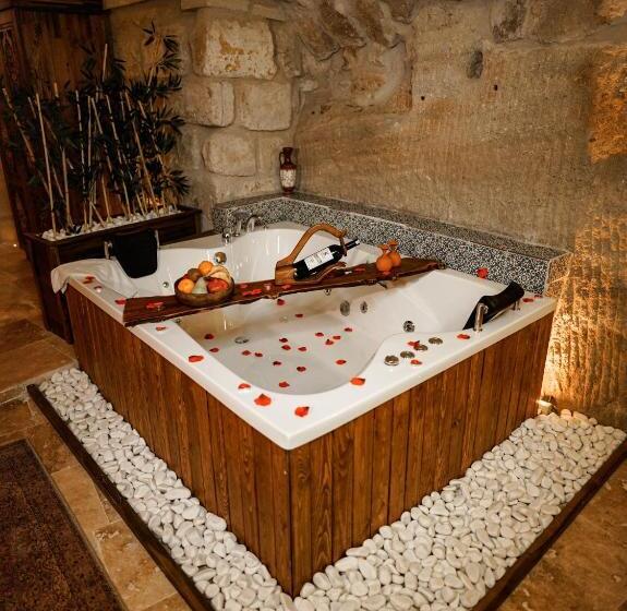 סוויטה נשיאותית, Lost City Cappadocia