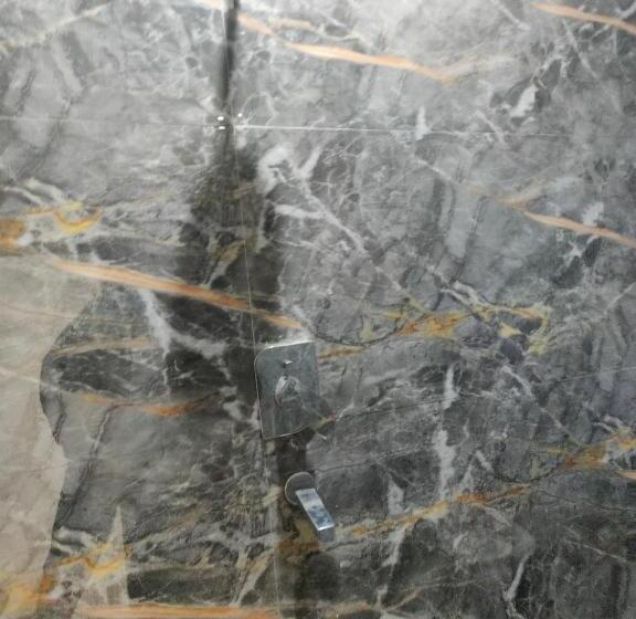 اتاق استاندارد, Rama Inn