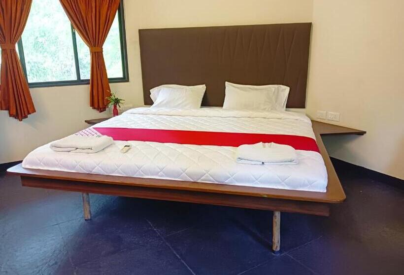 اتاق استاندارد, Smiley Resort