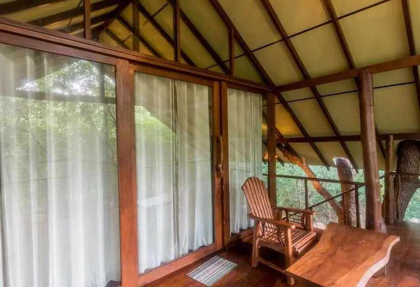 Villa 1 Makuuhuone Puutarhanäkymä, Kaala Kalaththewa Luxury Eco Resort